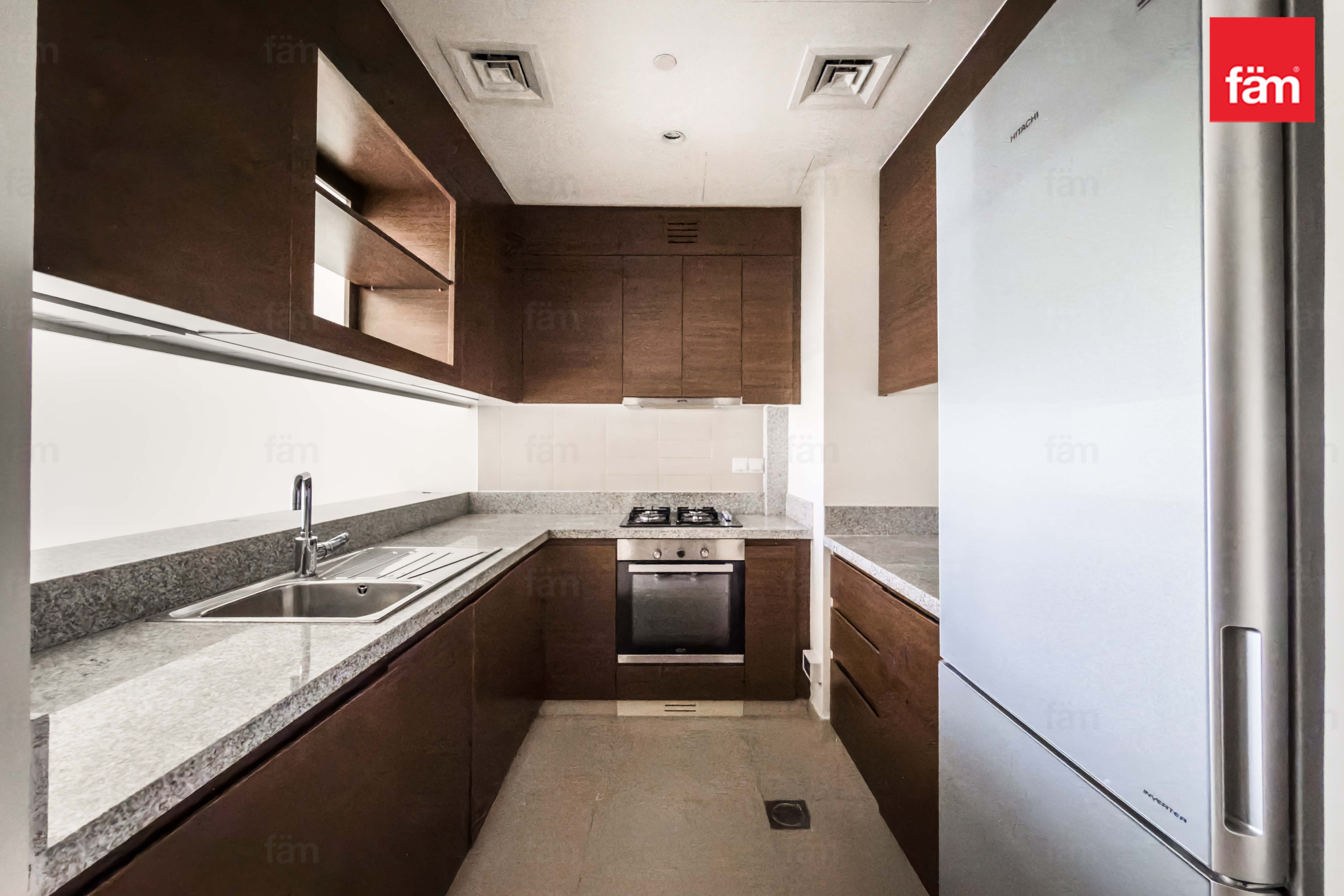 977 Sq Ft | Одна спальня | Две ванные — 5
