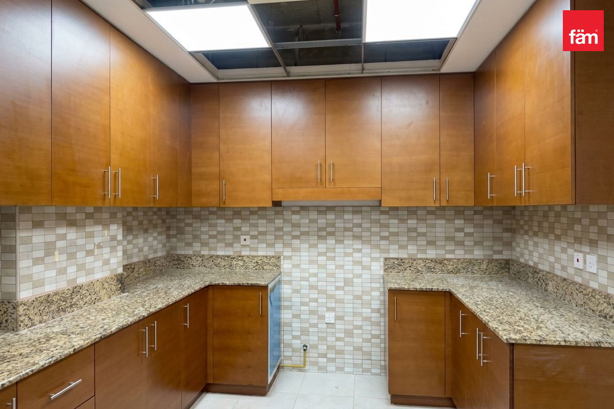 Просторная | Все En-Suite | Вид на виллы | Свободна сейчас — 5