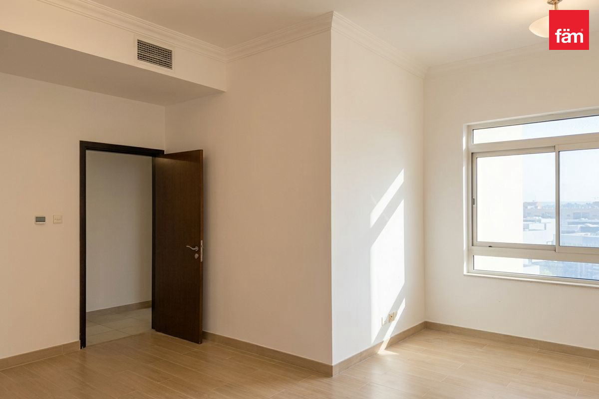 Просторная | Все En-Suite | Вид на виллы | Свободна сейчас — 4