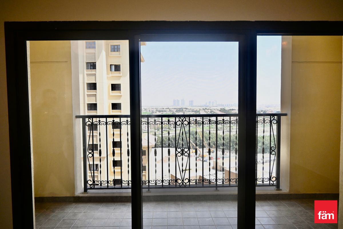 Современный апартамент с 2 спальнями в Jumeirah Golf Estate — 5