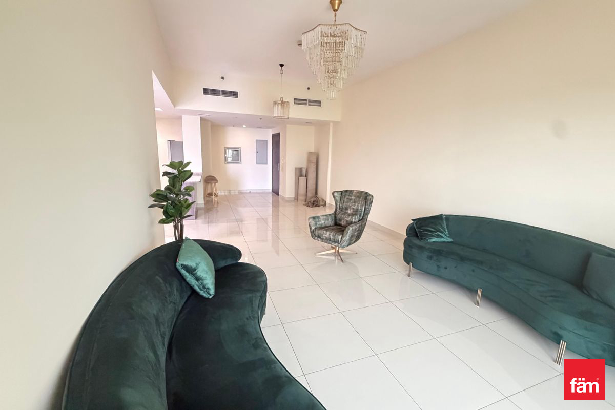 Большая 2br переоборудована в 3br+ комната для прислуги | Вид на гольф-поле — 2