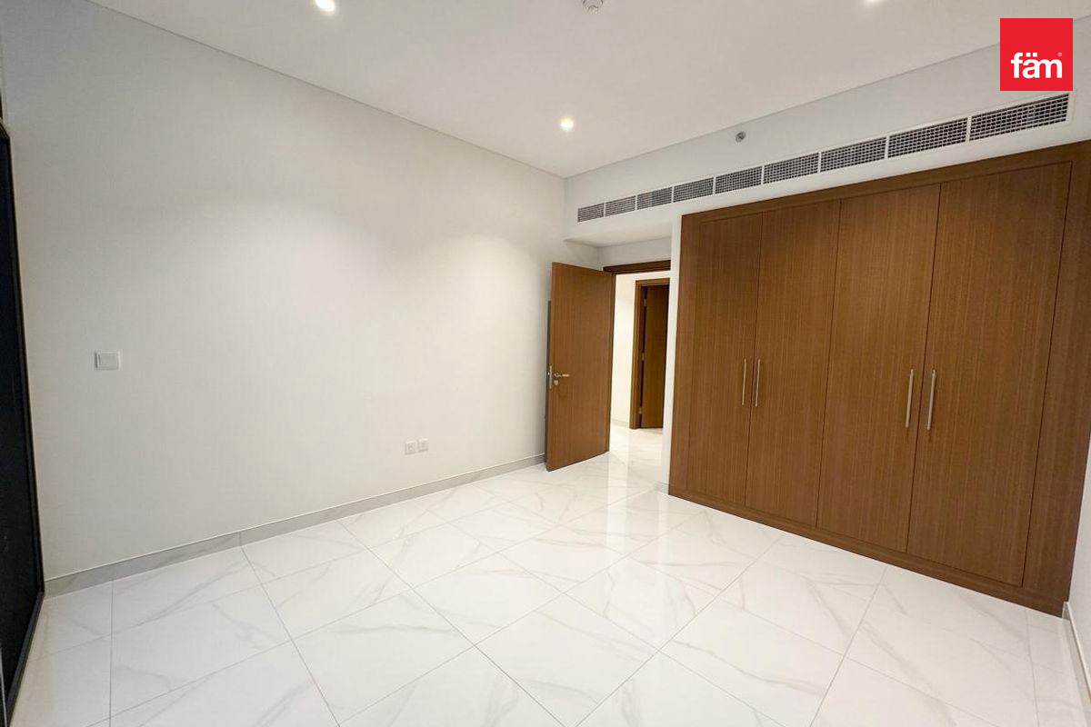 Высокий этаж | Комната для стирки | Новостройка — 4