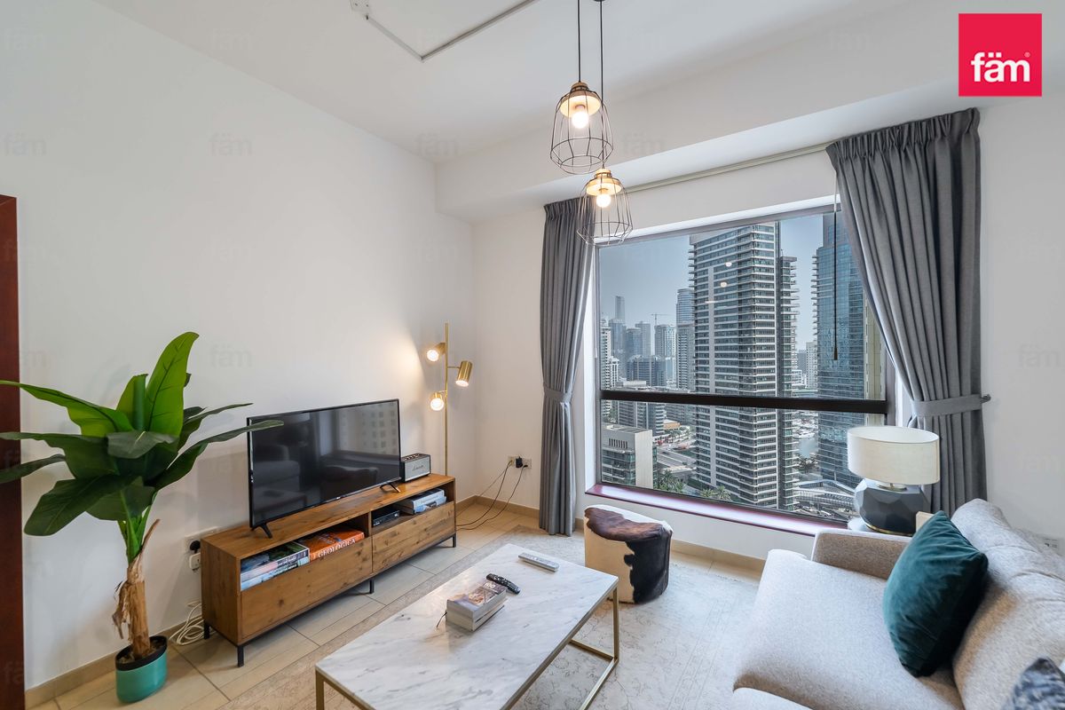 Стильный интерьер I Виды на море и марину — 2