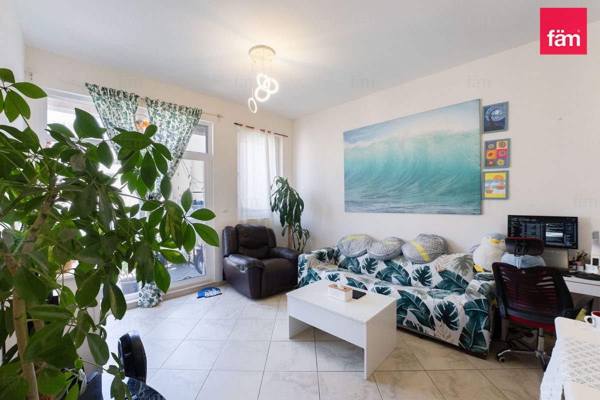 Huge Layout | Well Maintained | Open View