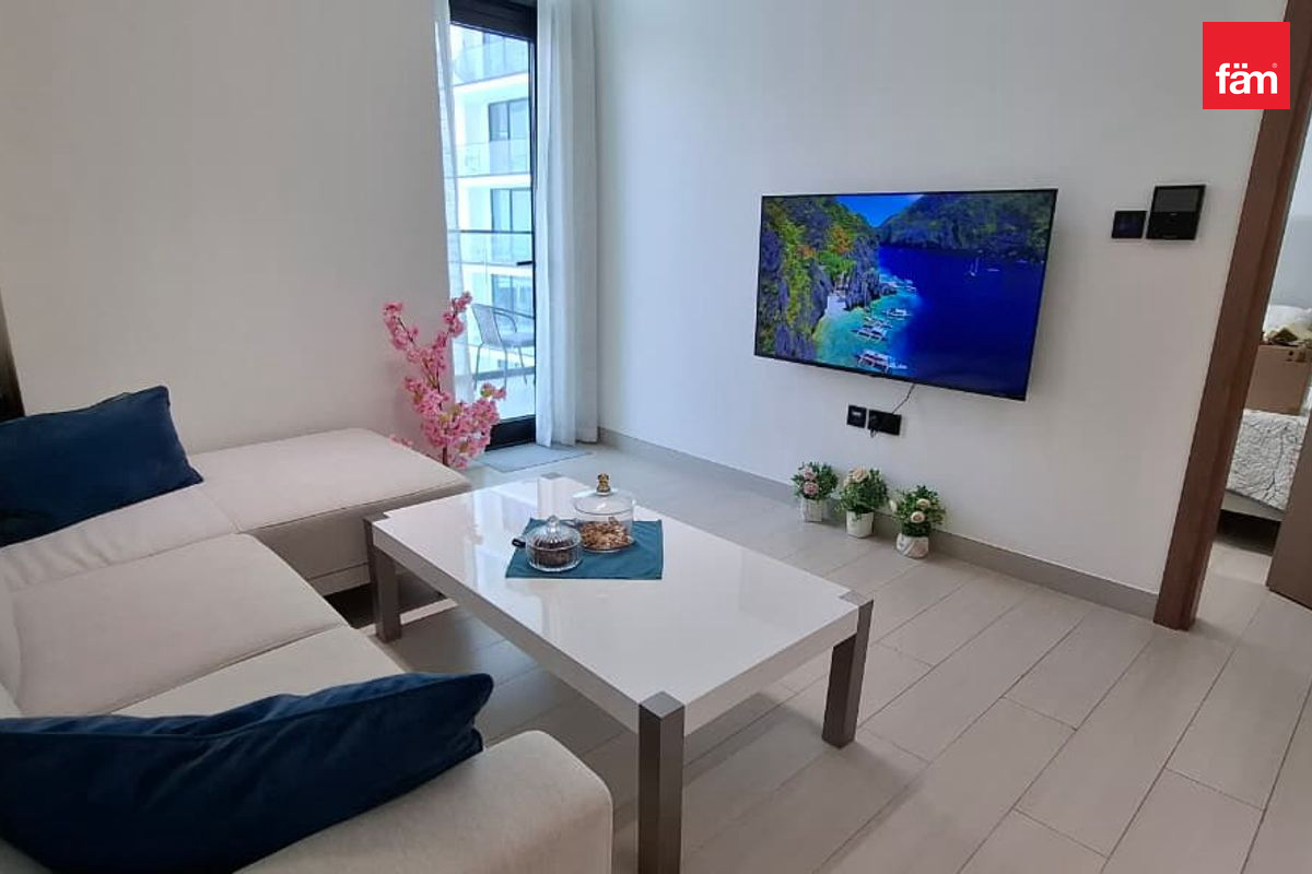 Fully Furnished | Pool View | 2 Bath | Hot Deal — 2