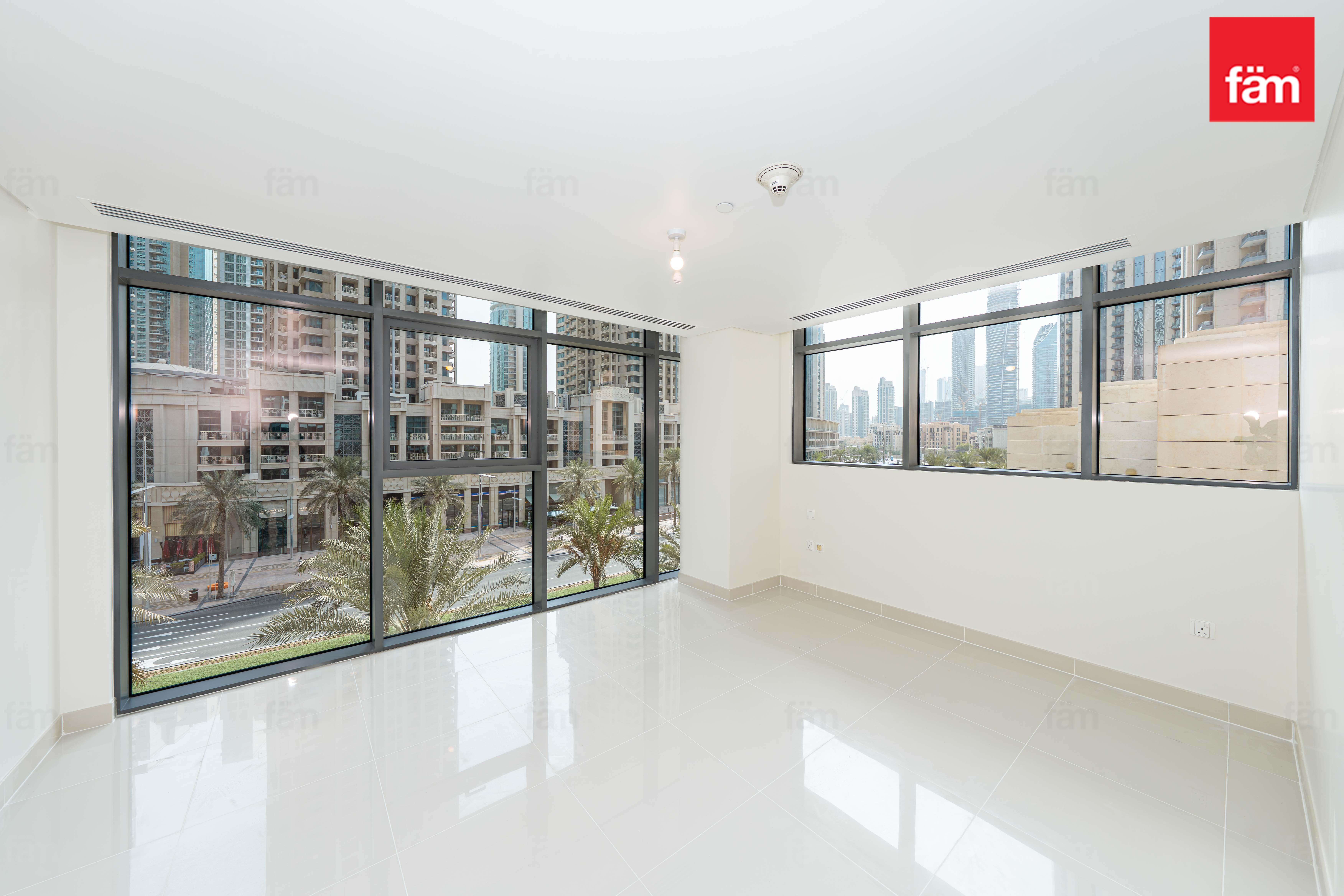 Угловая планировка | 2,205 ft² | Boulevard Crescent