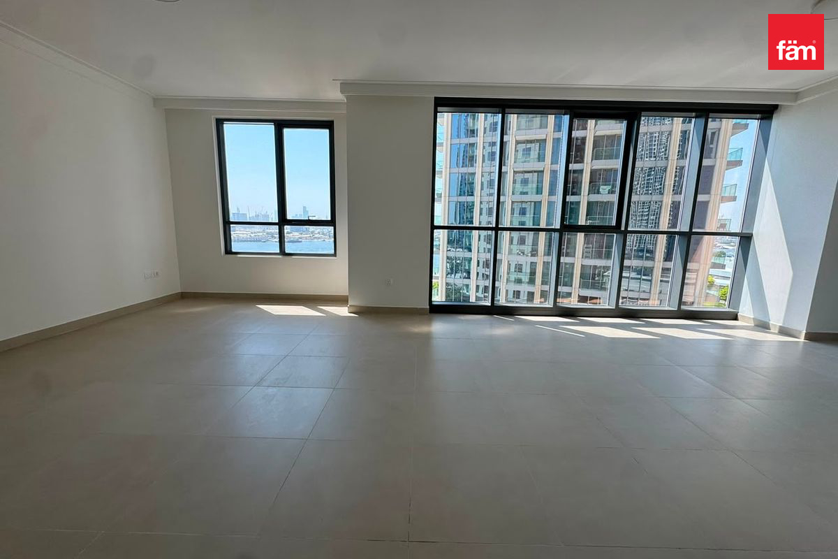 Huge 2br | Largest Layout | Full Views — 3