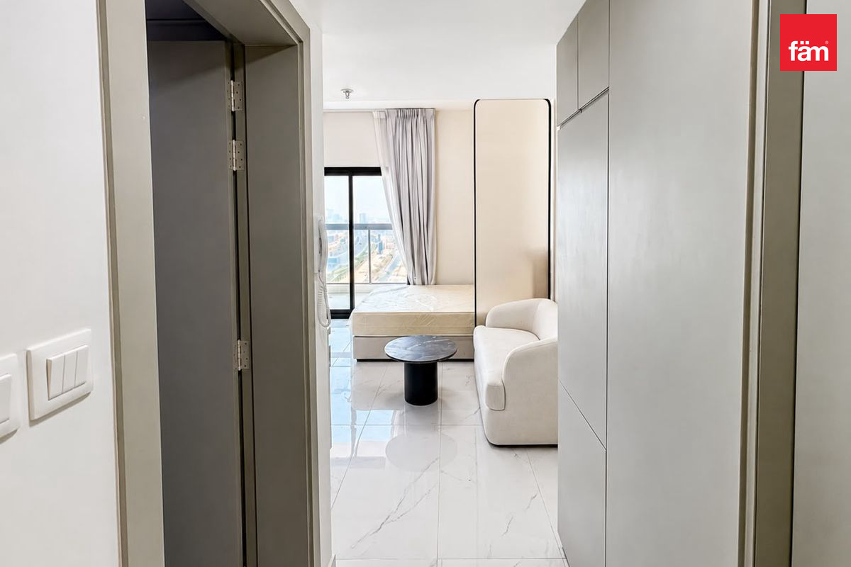 Furnished I High Floor I 12 Cheques — 4