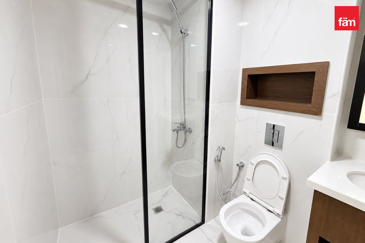 Furnished I High Floor I 12 Cheques — 5