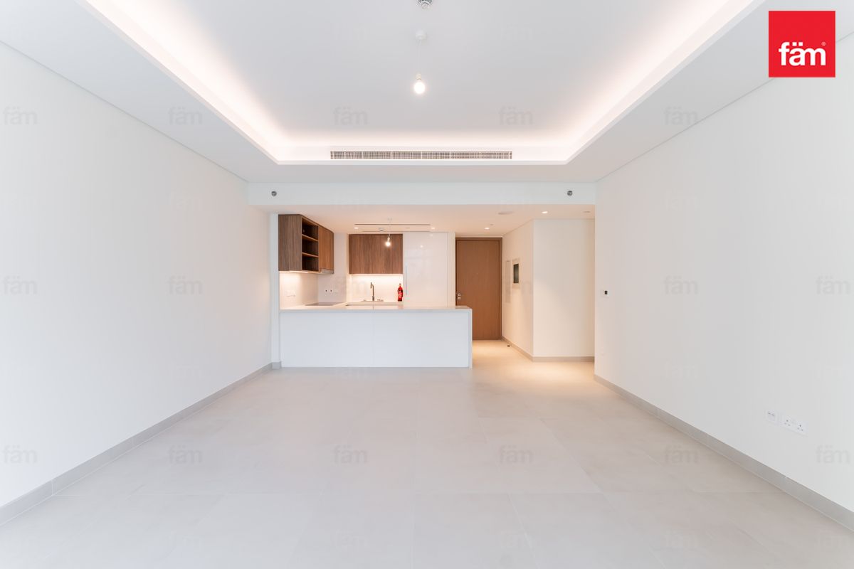 Новостройка | 2br | Вид на парк | Премиум-удобства — 2