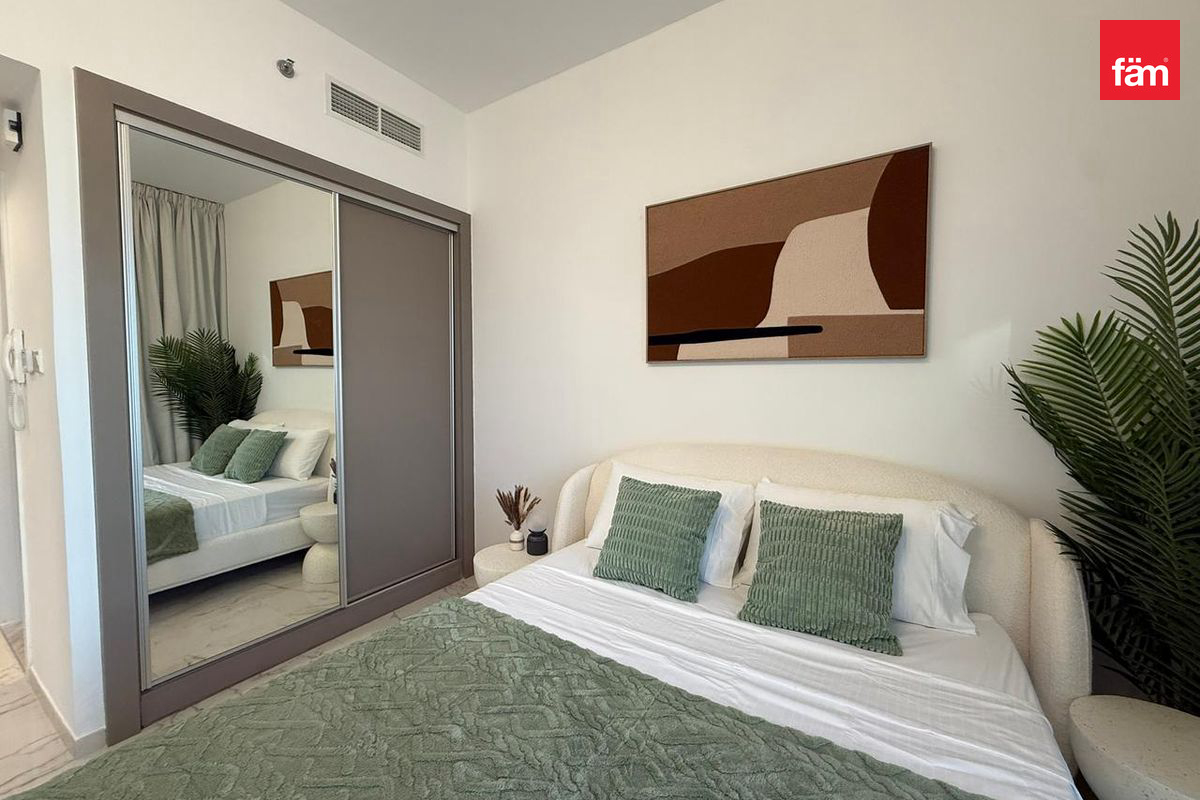 High ROI | Well-Maintained | Near Circle Mall — 5