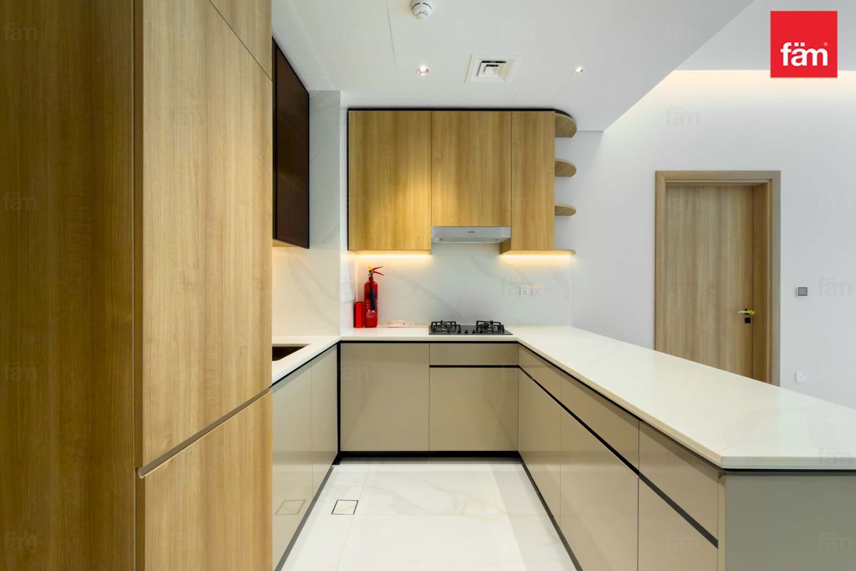 Несколько вариантов | Golf Residence | Швейцарская точность — 4