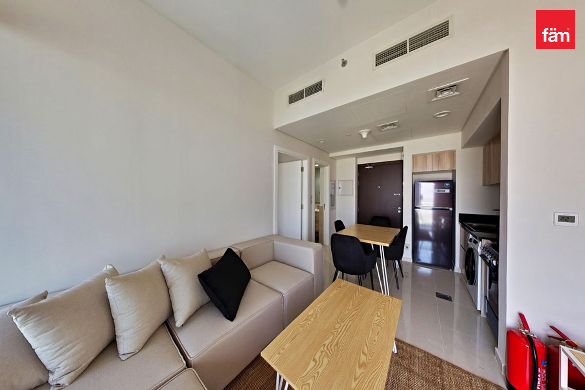 Уютная 440 кв.фт 1br | Golf Vita | Damac Hills 1 — 2