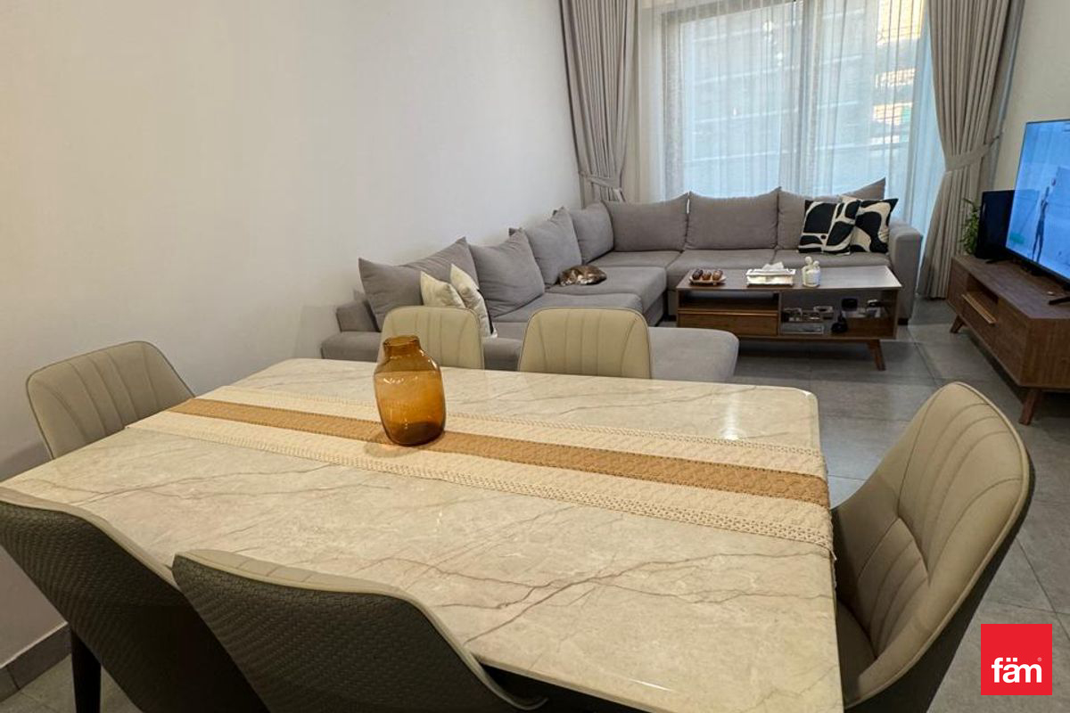Полностью меблирована 1br + кабинет | JVC — 4