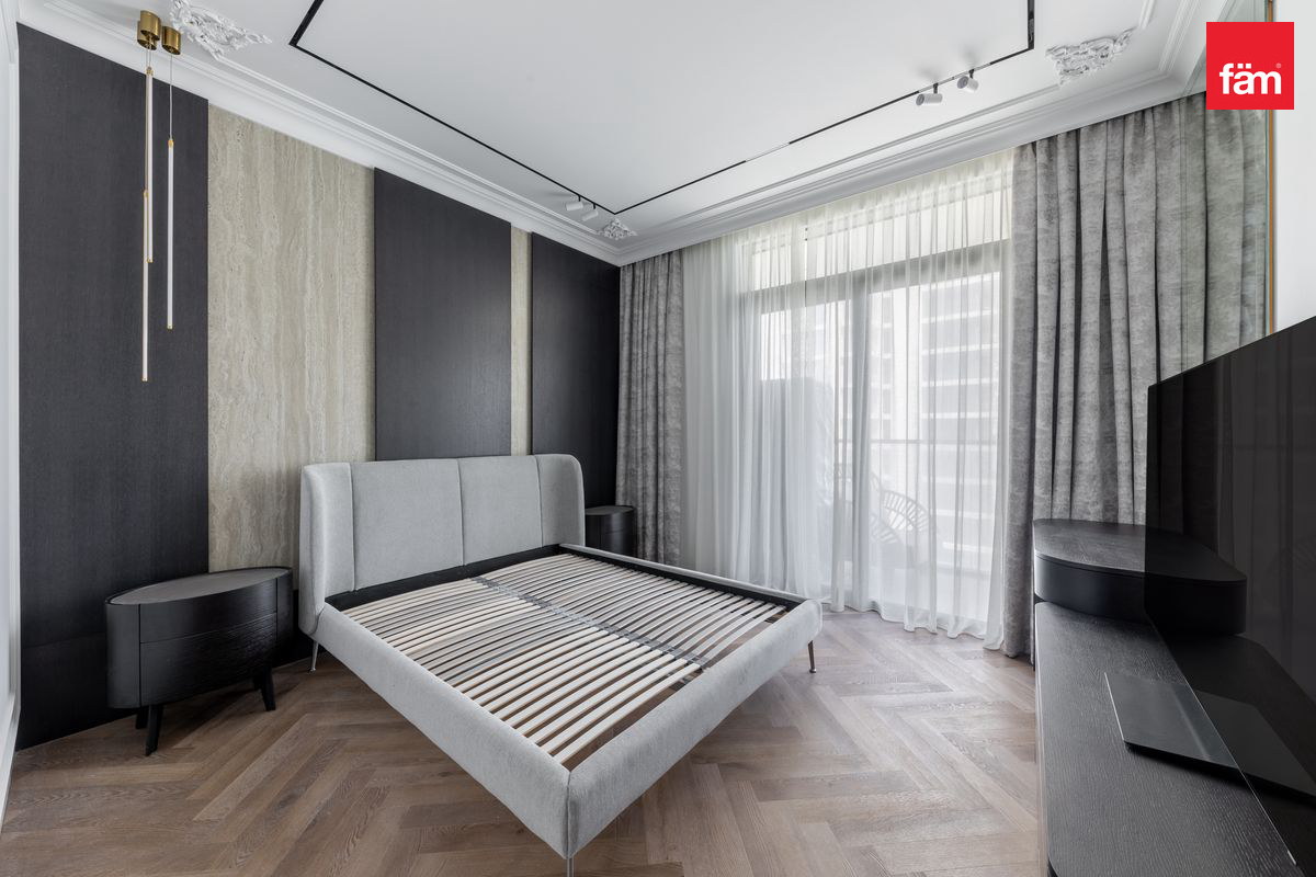 Waterfront Living I Elegant Renovation I Big Size — 5