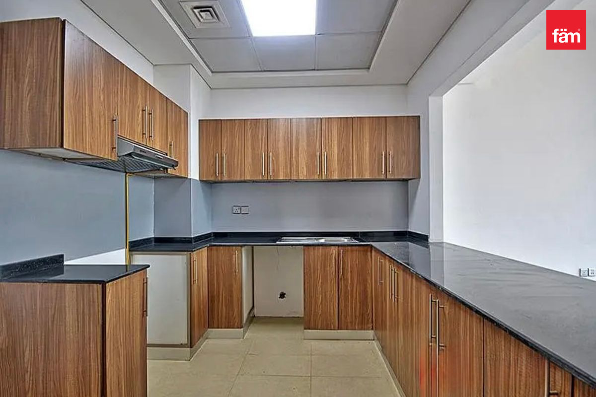 Просторная 2br | 1,411 ft² | Вид на парк и озеро | Сдается в аренду — 3