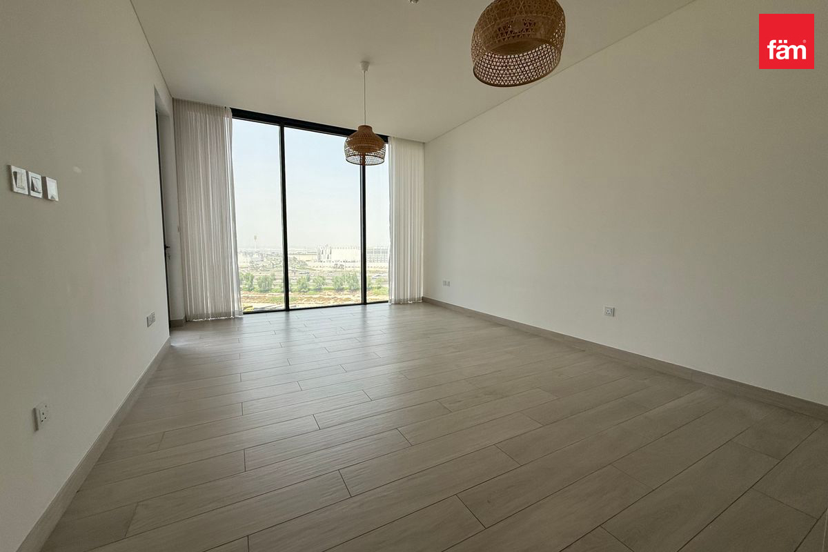 Низкий этаж | 1BHK | Без мебели — 2