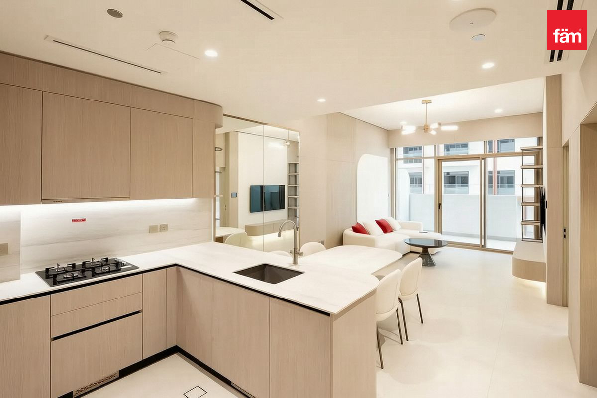 Высокий этаж | Полностью меблирована | Элегантная 1BHK — 2