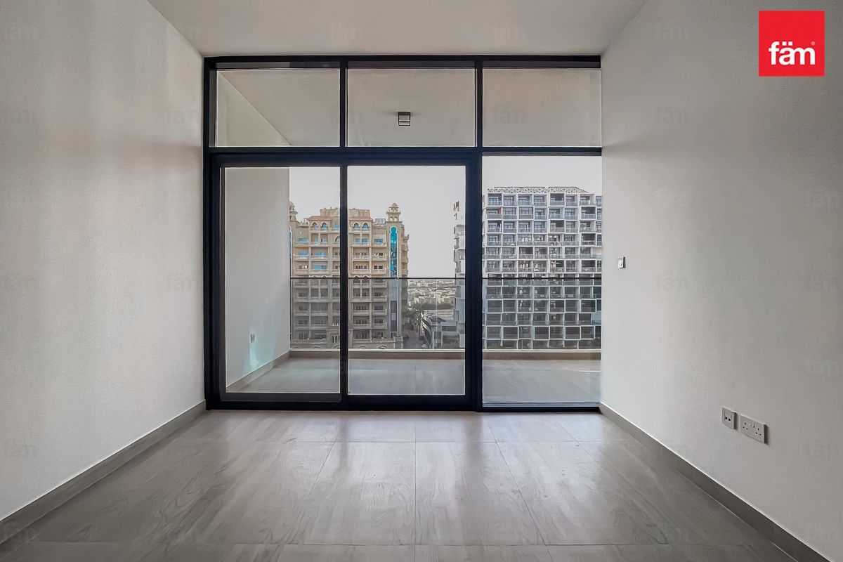Просторная 1br | Балкон | Премиум удобства — 4