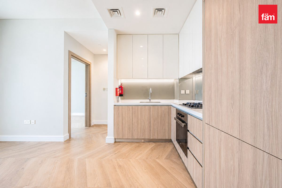 Brand New | High Floor | Canal View | Peaceful — 4