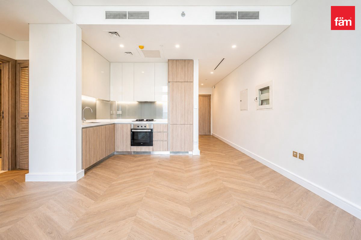 Brand New | High Floor | Canal View | Peaceful — 3