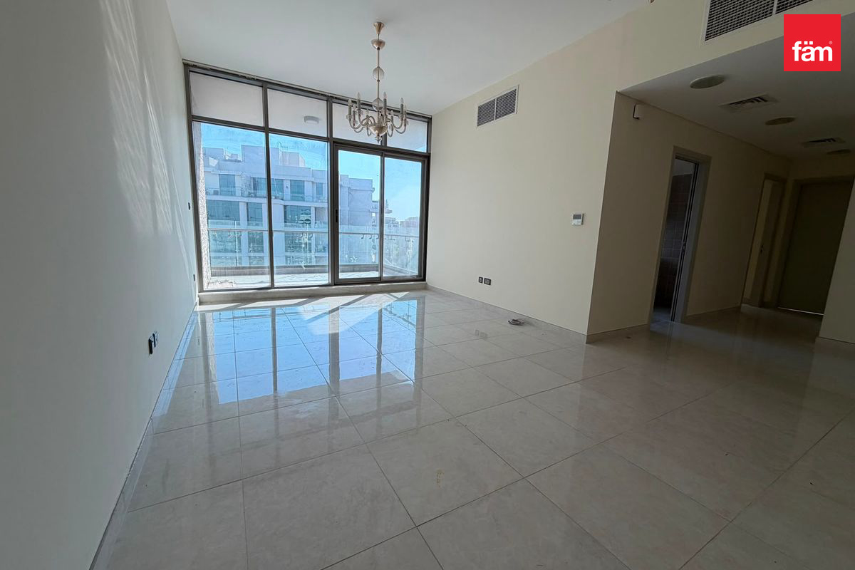 2 Plus Maids | Chiller Free | Vacant — 4