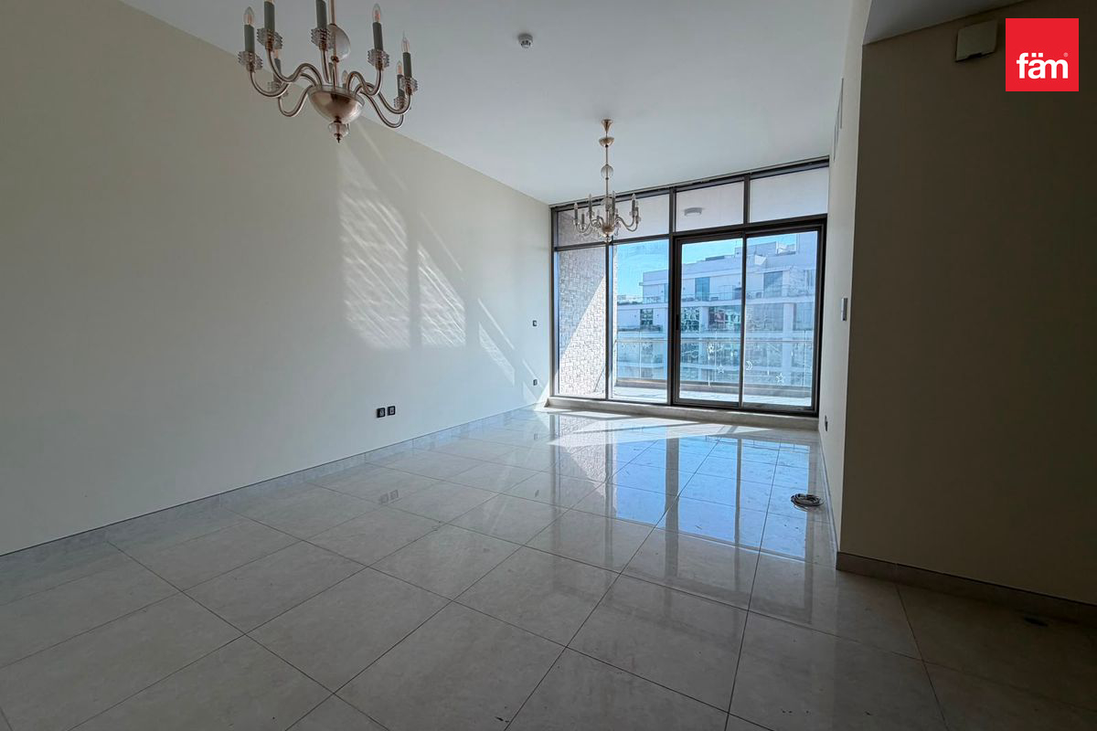 2 Plus Maids | Chiller Free | Vacant