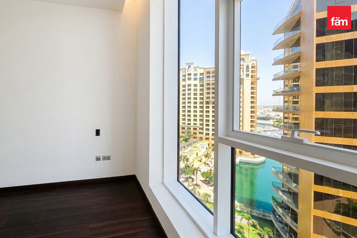 Spacious|Bright|Partial Sea View — 2