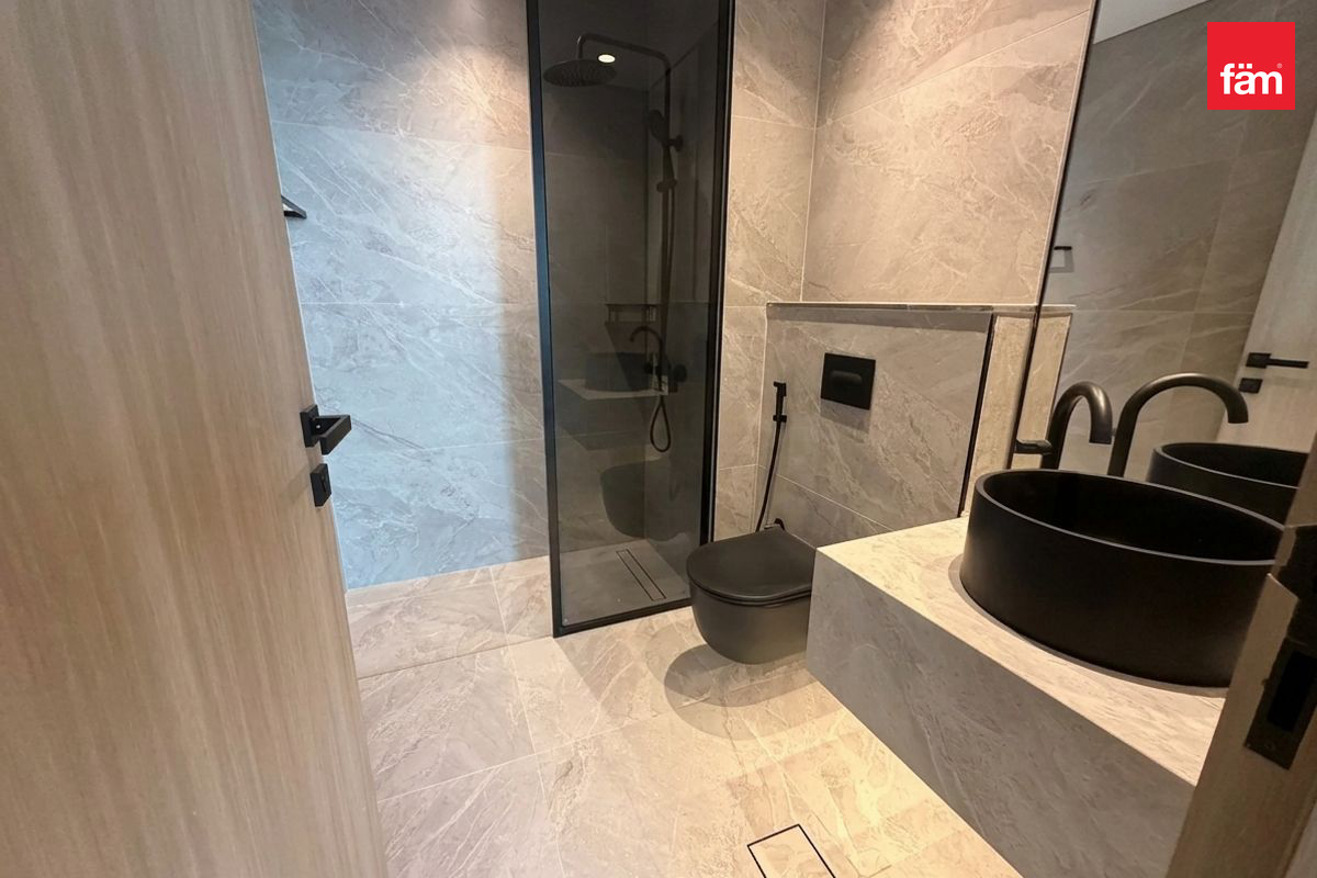 Highest Floor | Brand New | Handover Soon — 5