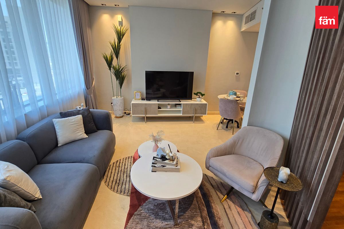 Spacious L Comfortable L One Of A Kind — 2