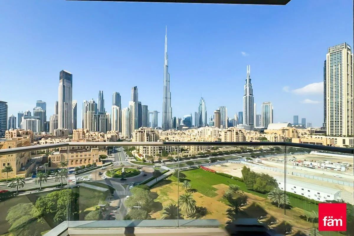 Burj Khalifa | средний этаж | просторная студия — 5