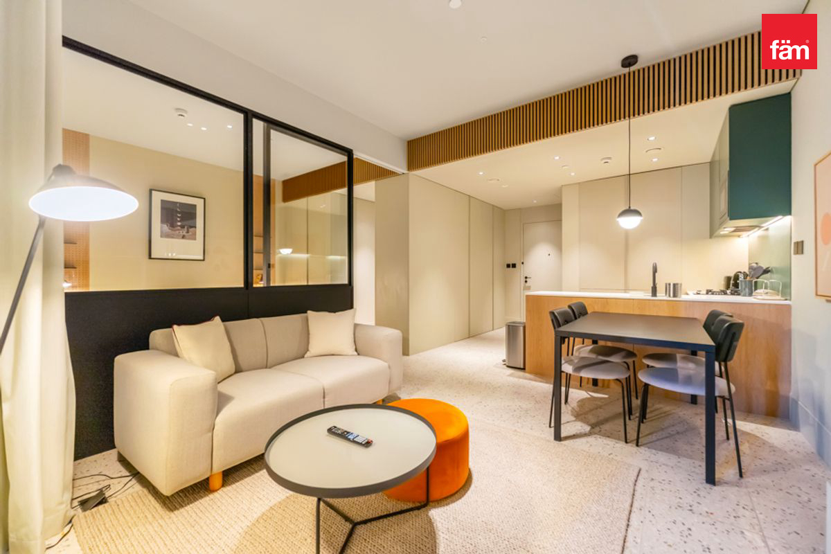 Современная меблирована 1br | Балкон — 2