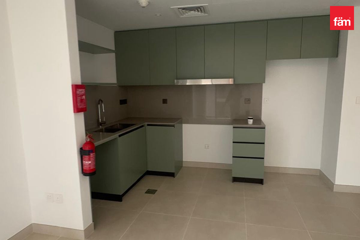 Полный вид на парк | Просторная 2br | Новостройка — 4