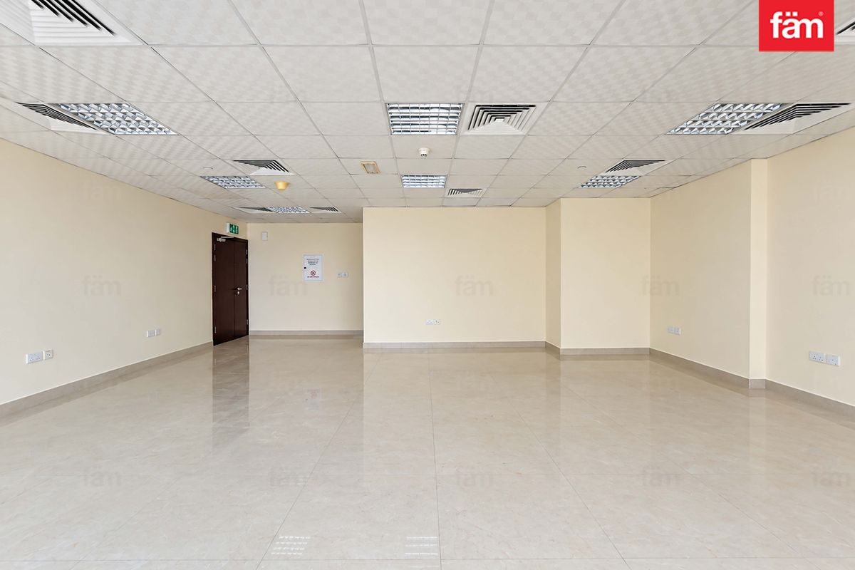 Несколько единиц | Рядом с метро | JLT Expert — 5