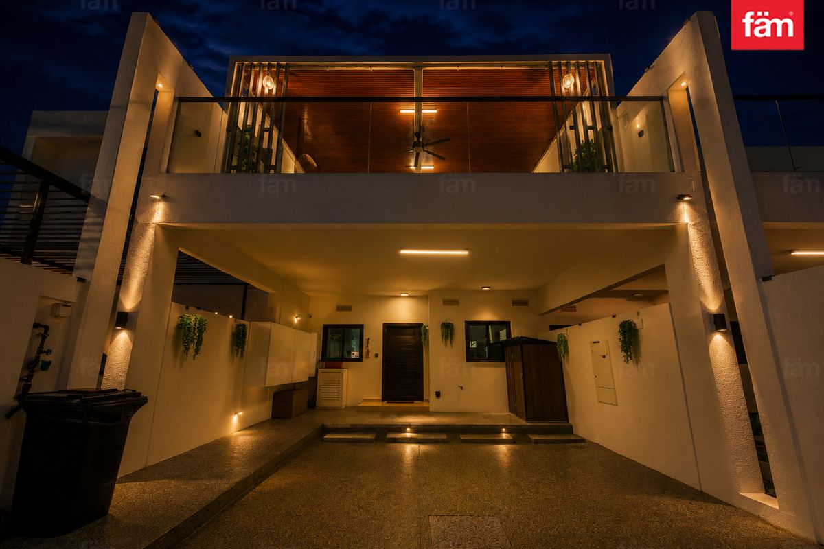 Upgraded Unit With Maids Room | 4br
