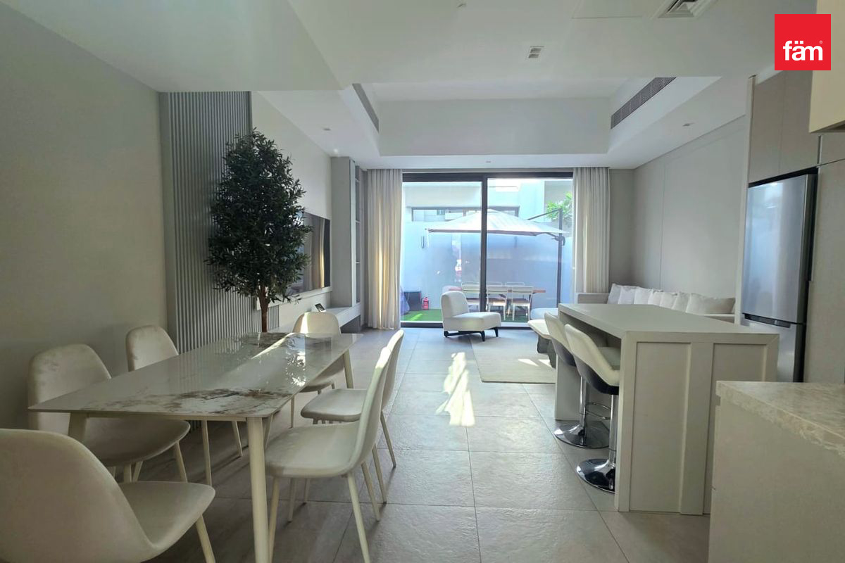 Улучшенная | Полностью меблирована | Вид на Бурж Халифа — 3