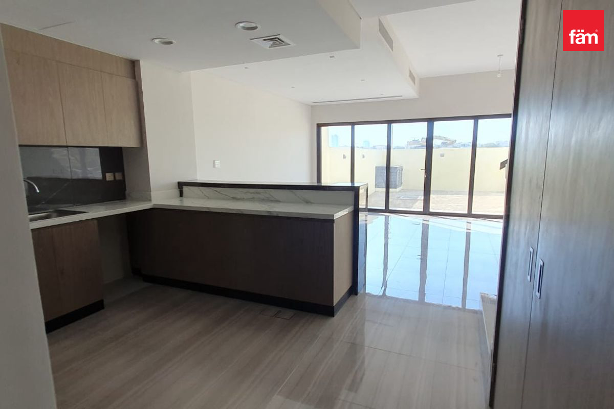 Лучшая планировка | 4 BHK | Таунхаус | Первый ряд