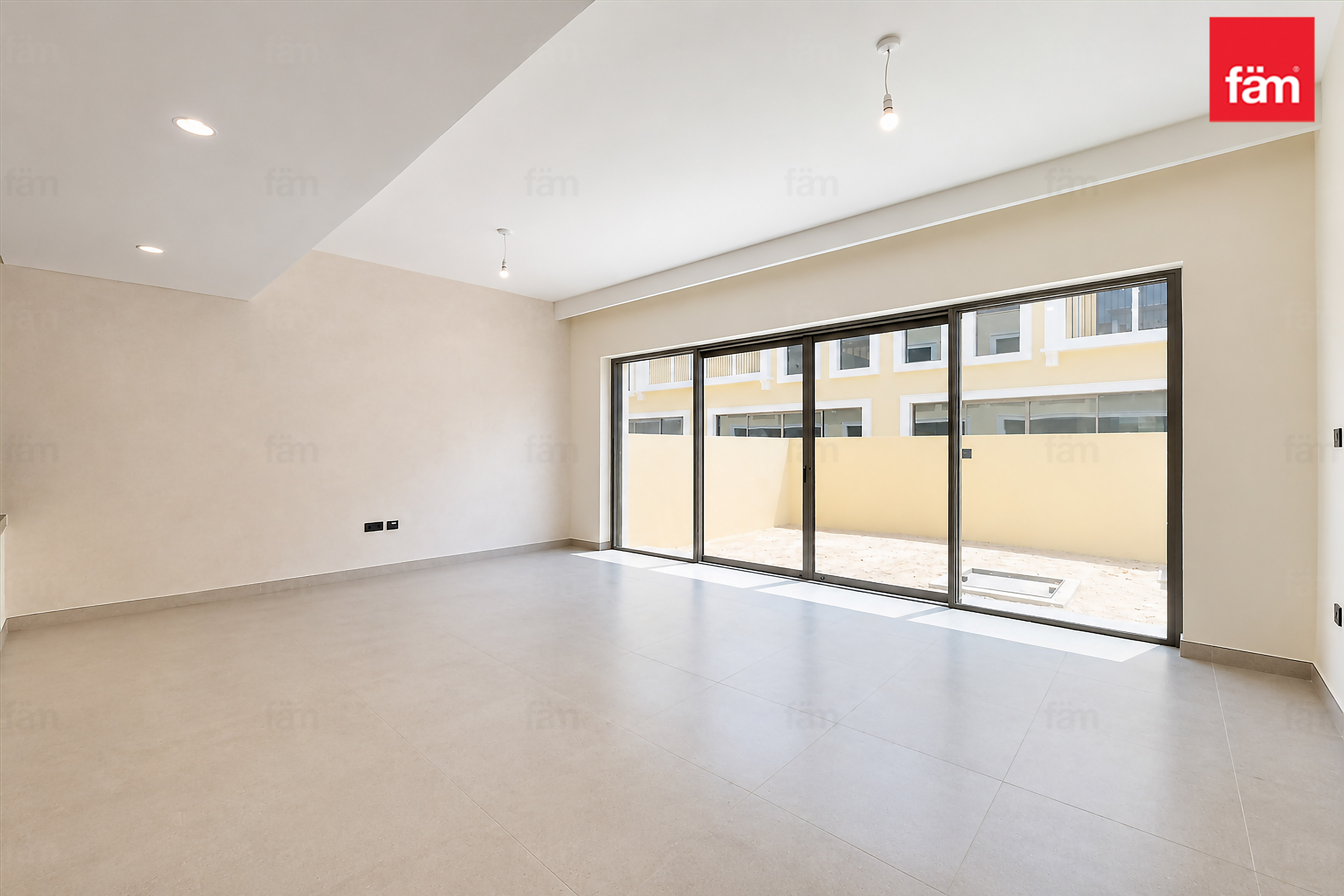 Вилла 4 спальни в аренду | DAMAC Lagoons — 3