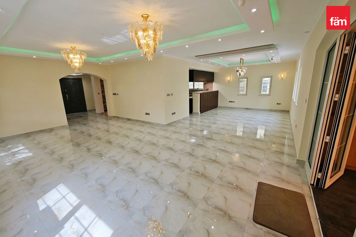 Рядом с Pavilion | 3br + Study | Частично улучшена — 2
