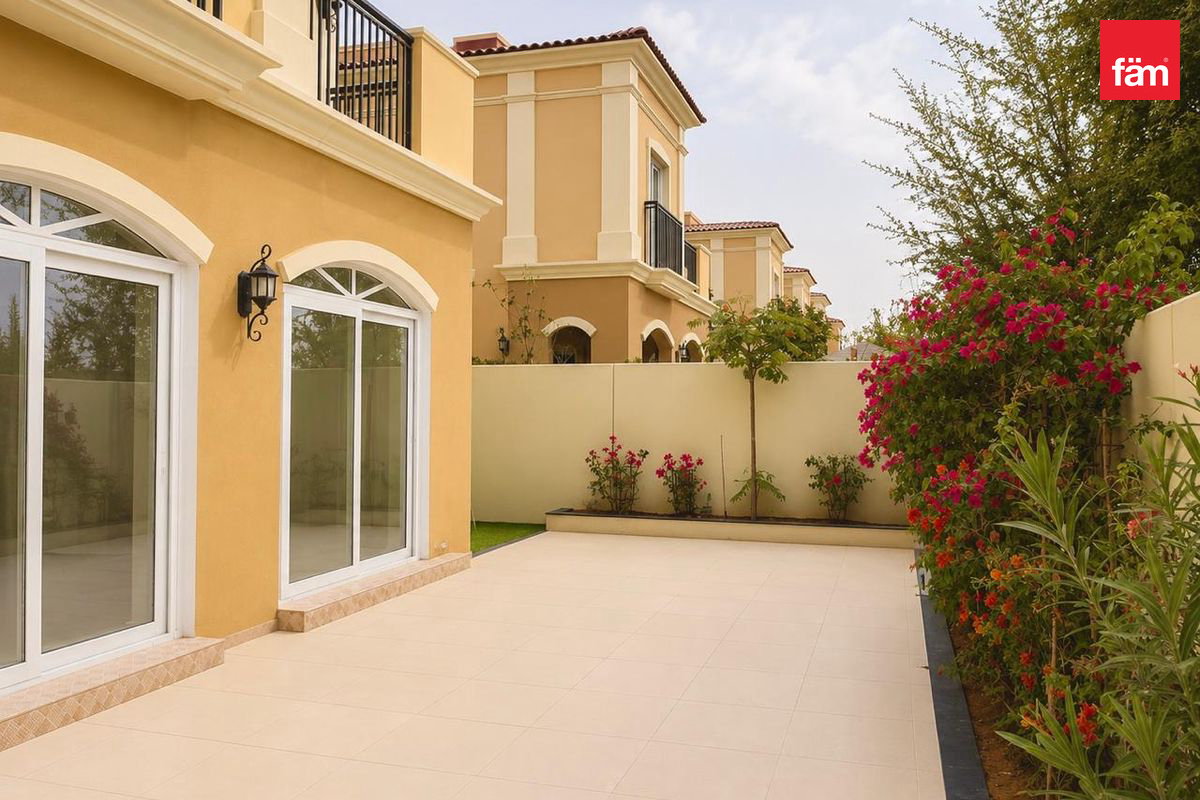 Первый ряд | Расширенная | Villanova | La Quinta — 2