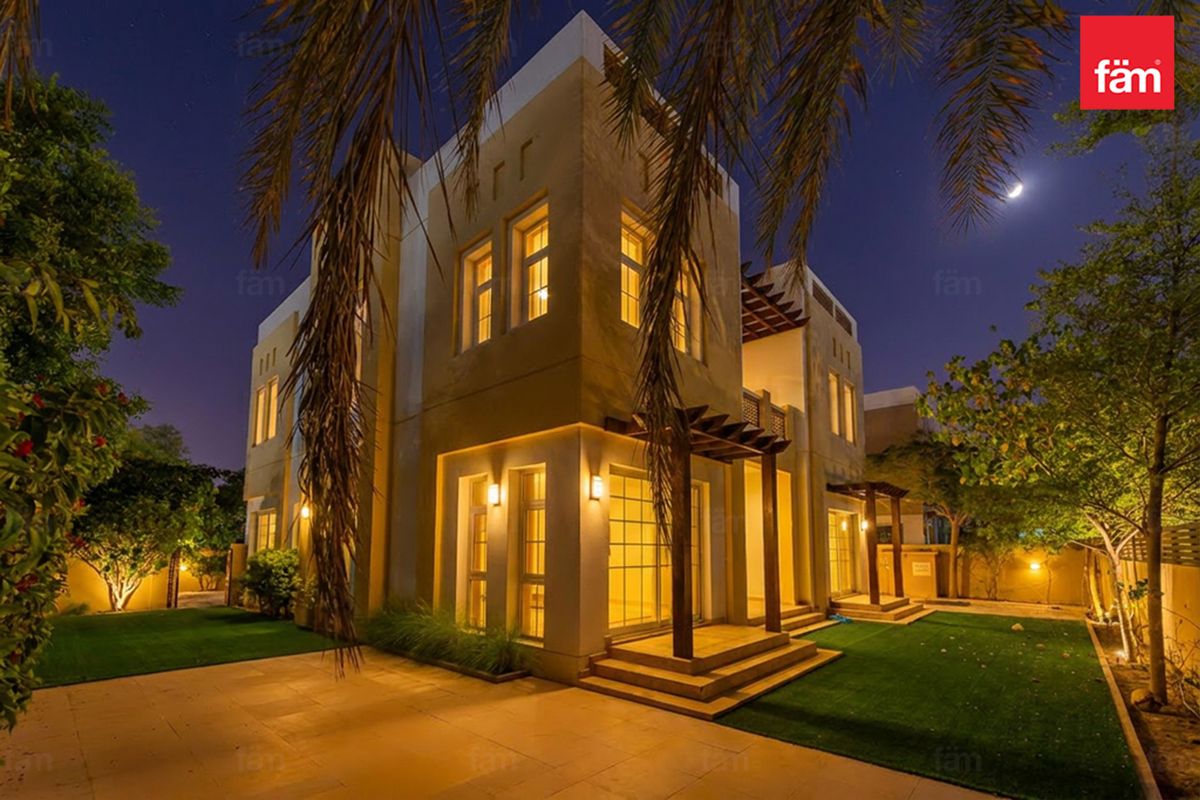 5 Br | Majlis + 2 Family Room | Полностью меблирована / Без мебели